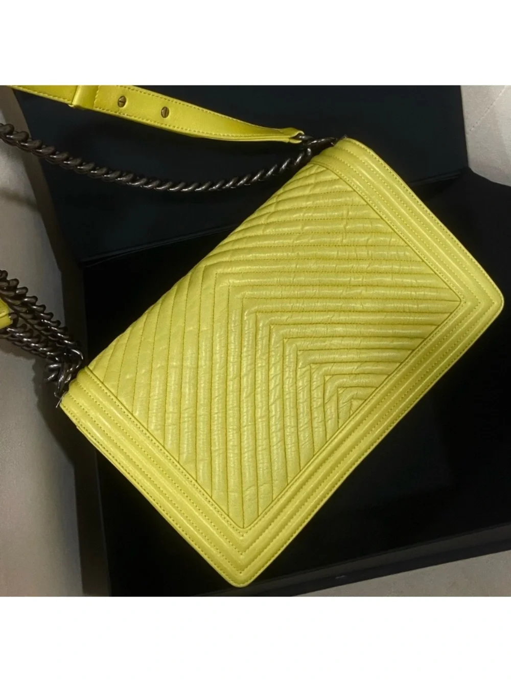 CHANEL guaranteed authentic